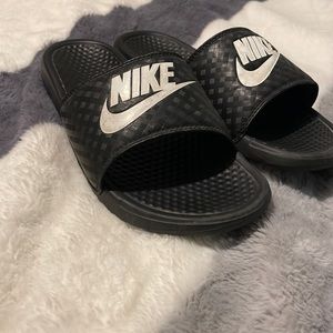 Nike slides